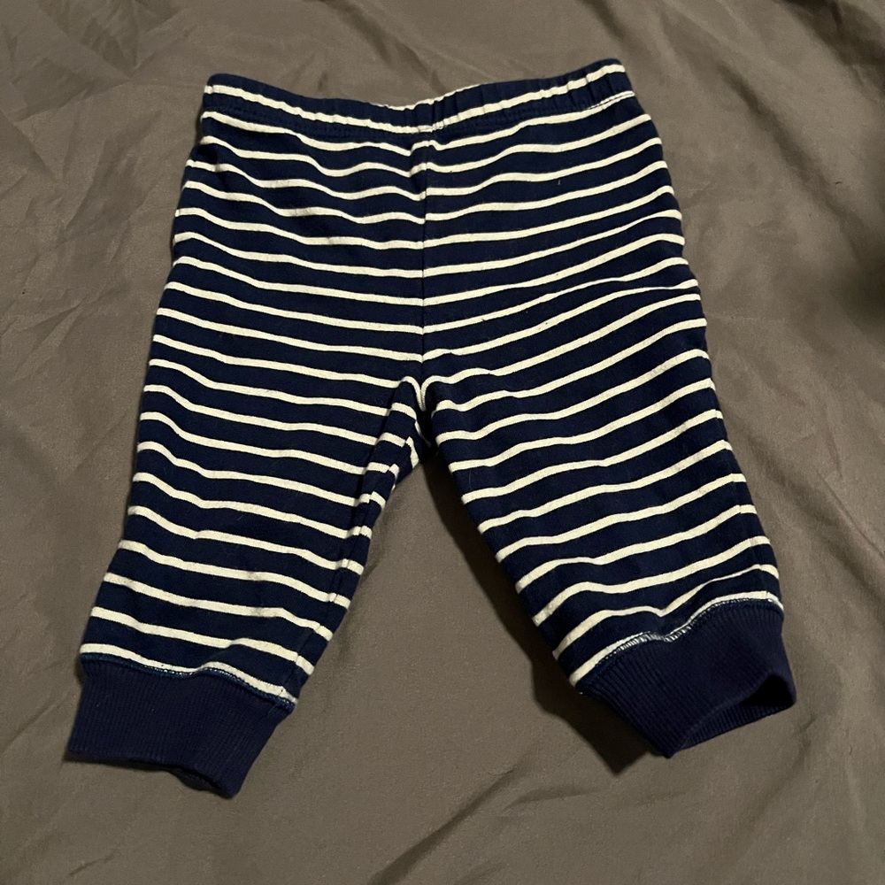100% cotton joggers.